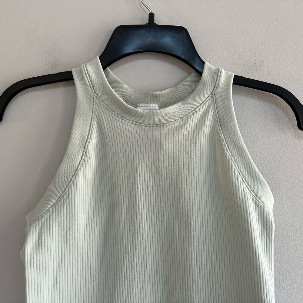 Athleta Renew Seamless Ribbed Racerback Tank in Very Pale Green, size XS - Picture 4 of 7